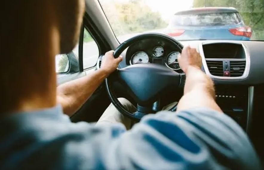 Pirmosios pagalbos įgūdžių svarba vairuotojams